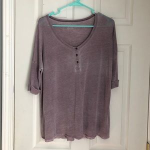 American Eagle three quarter sleeve